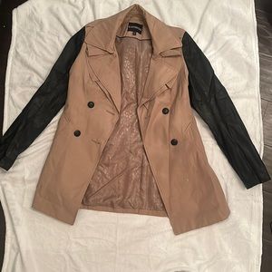 Khaki trench coat with leather sleeves